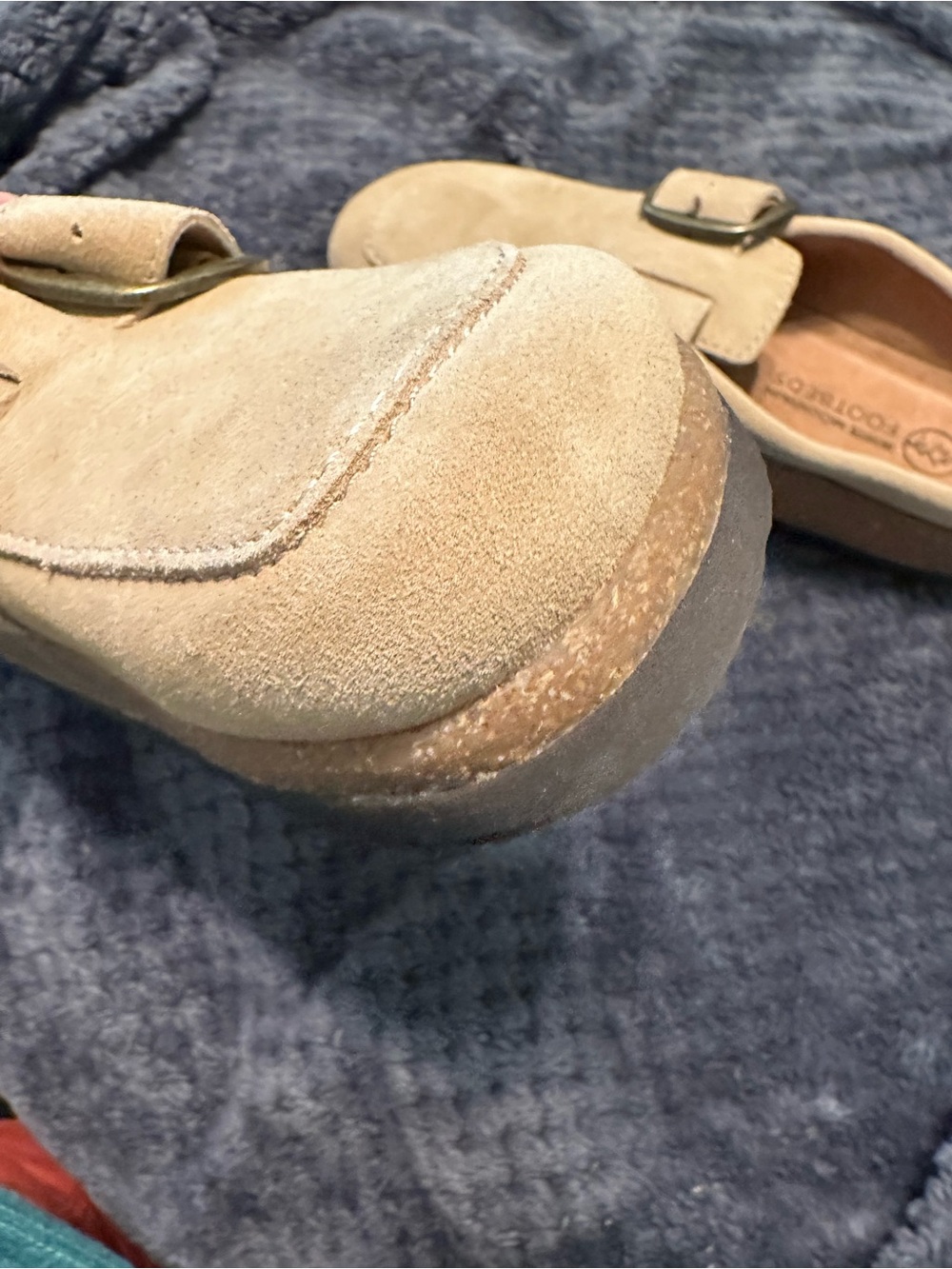 White Mountain Footbeds Beige Suede Buckle Slip-On Shoes for Women size 8.5 - Picture 8 of 12